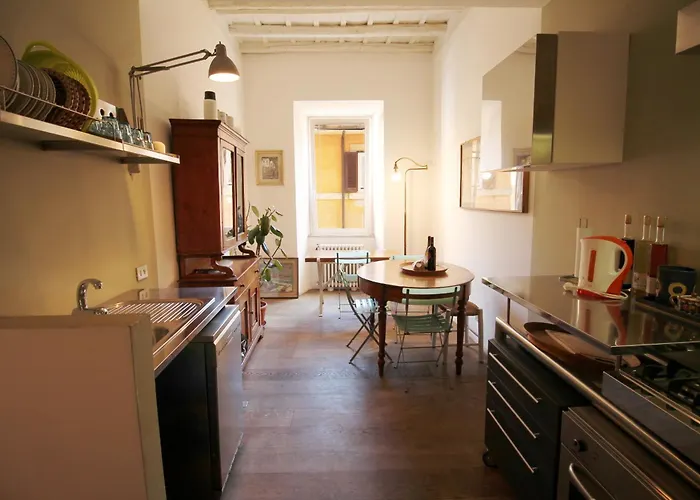 Apartment The Trevi Fountain And Spanish Steps Experience *