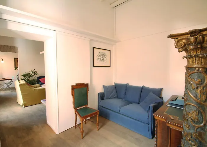 Apartament The Trevi Fountain And Spanish Steps Experience *